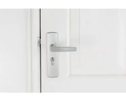 AXA Deurkruk Paar Curve Klik Met Kruk Curve Op Schild Met Profielcilindergat PC55 Aluminium F1 -Sloten Verkoopwinkel DV 8 10602657 03 4c DE 20221005104757 1