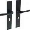 INTERSTEEL Deurkruk Paar Banaan Op Langschild Met Sleutelgat SL56 Zwart Mat