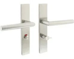 INTERSTEEL Deurkruk Paar Hoek 90° Op Recht Schild Met WC-/badkamersluiting WC63/8 Rechts RVS Geborsteld