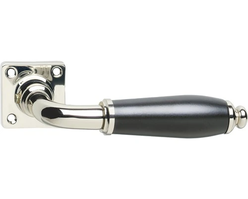 INTERSTEEL Deurkruk Paar Courgette Op Vierkant Rozet Nikkel 1 INTERSTEEL Deurkruk Paar Courgette Op Vierkant Rozet Nikkel