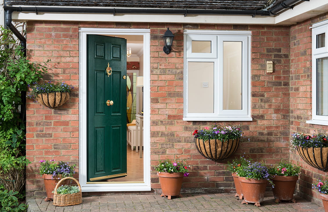 Sloten Verkoopwinkel 9 Sloten Verkoopwinkel -Sloten Verkoopwinkel mg doors 5 min